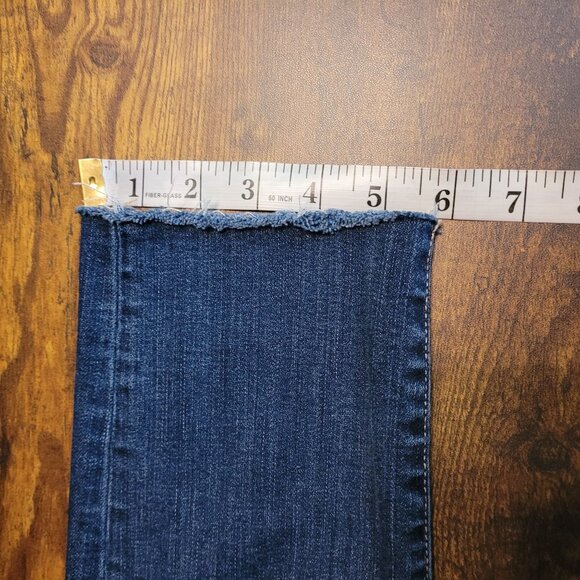 American Eagle Jeans 4 R Skinny Super Stretch Low Rise Raw Hem Medium Light - Picture 11 of 12